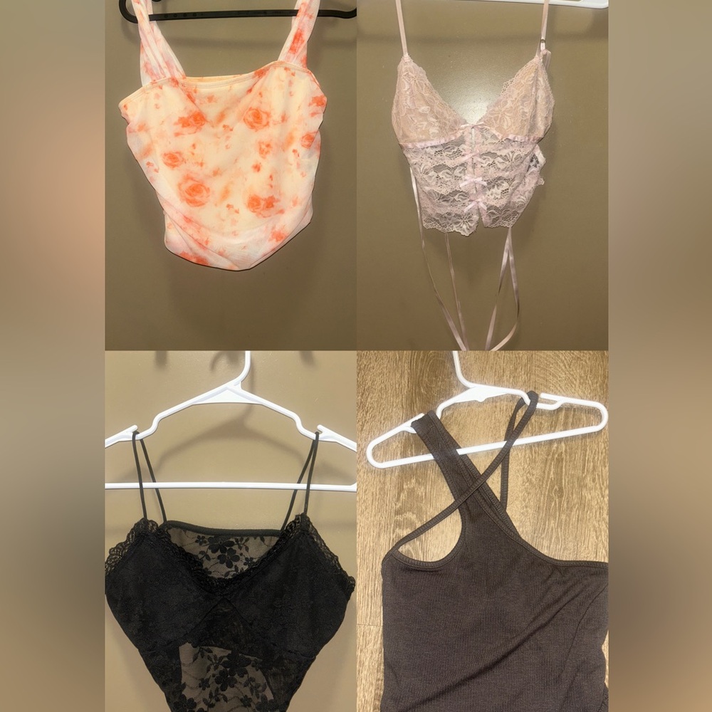 4 SHEIN TANKS